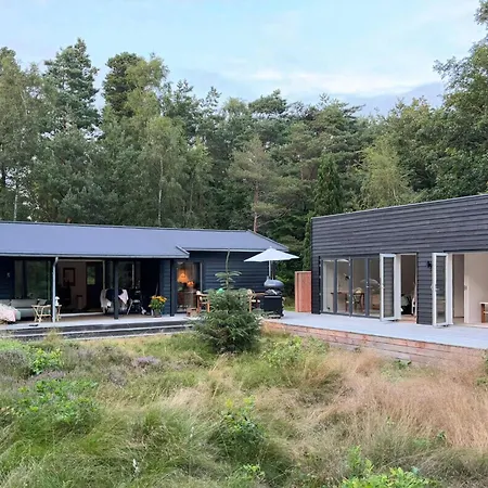 Newly Renovated Family House Close To The